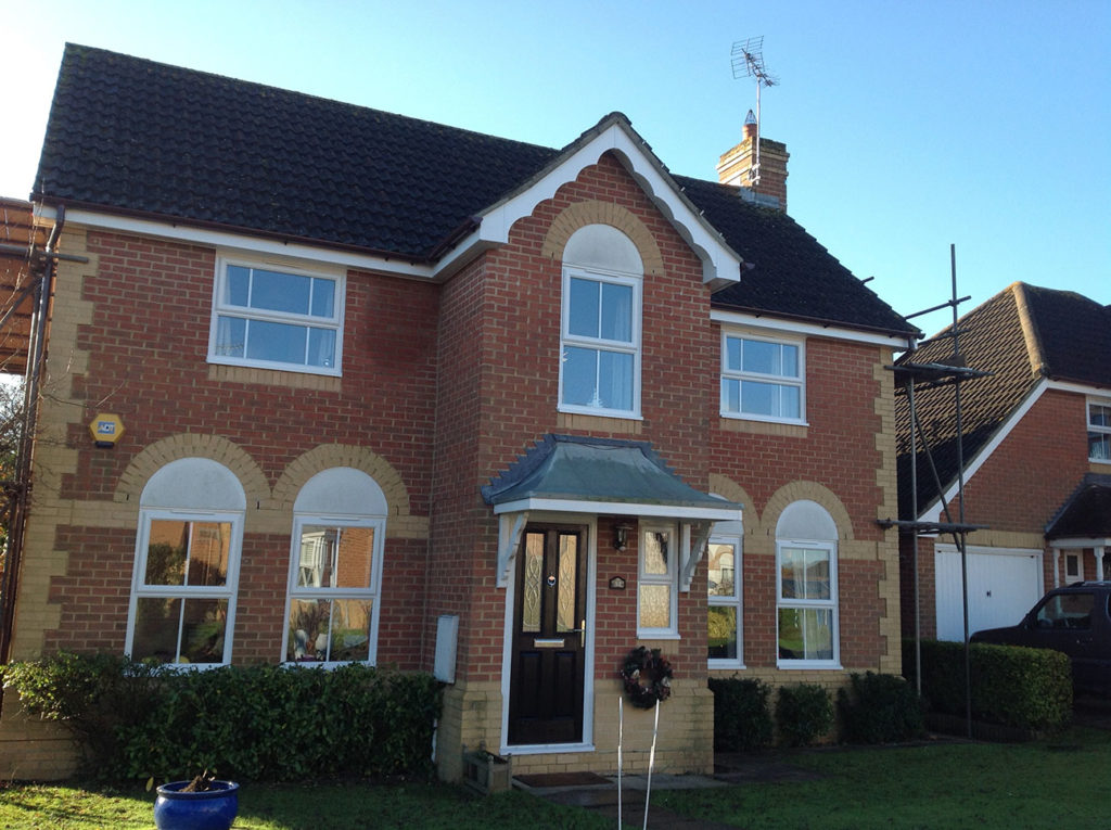 Detached home with new double glazing windows in Crawley, West Sussex